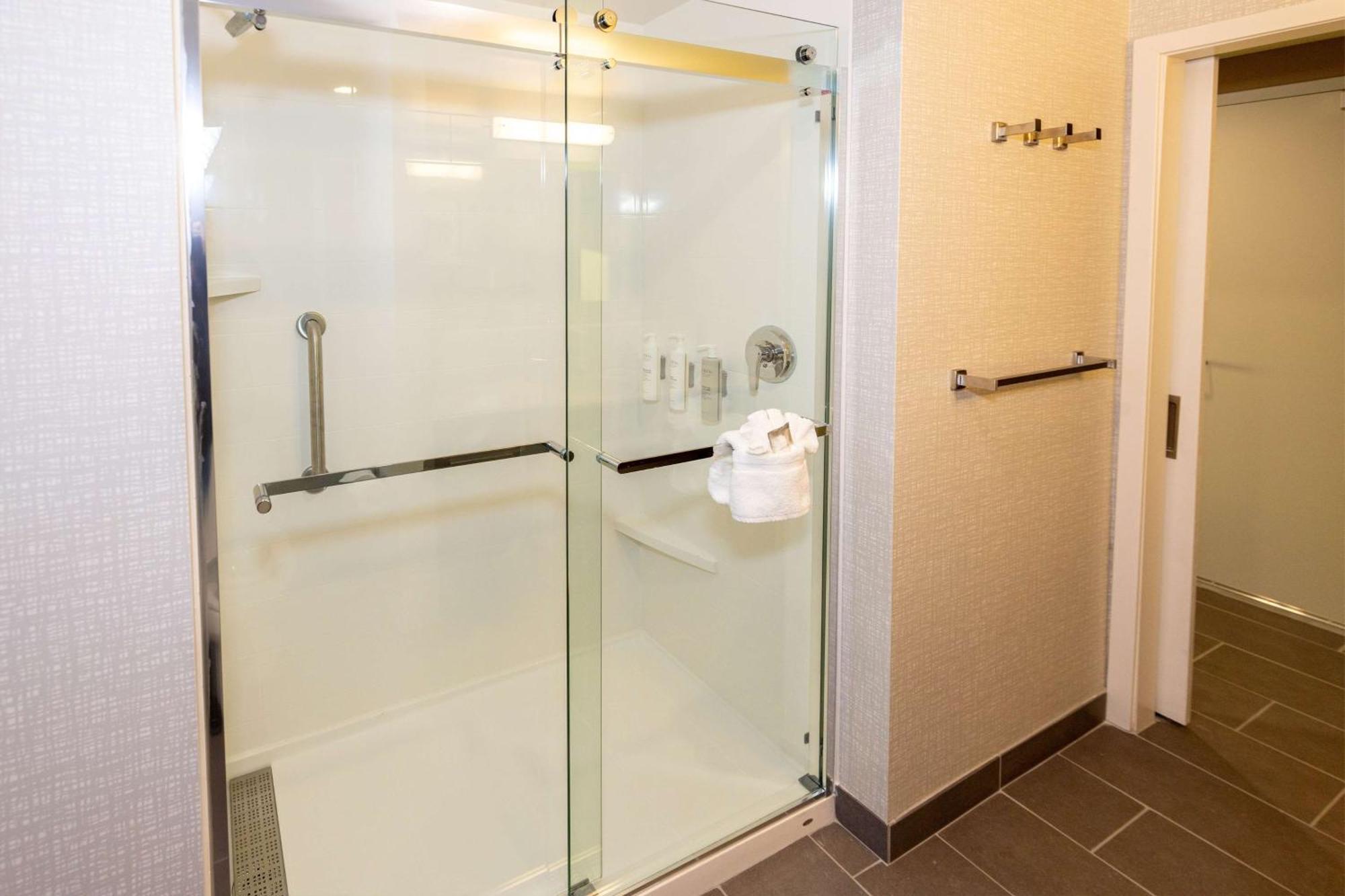 Hampton Inn Selma, Ca Bagian luar foto