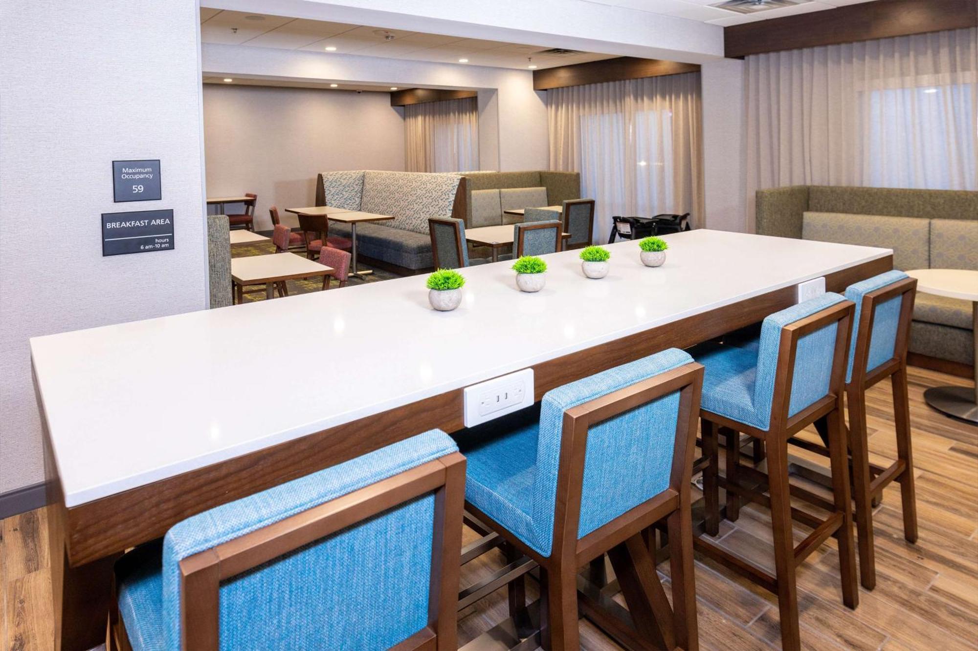 Hampton Inn Selma, Ca Bagian luar foto
