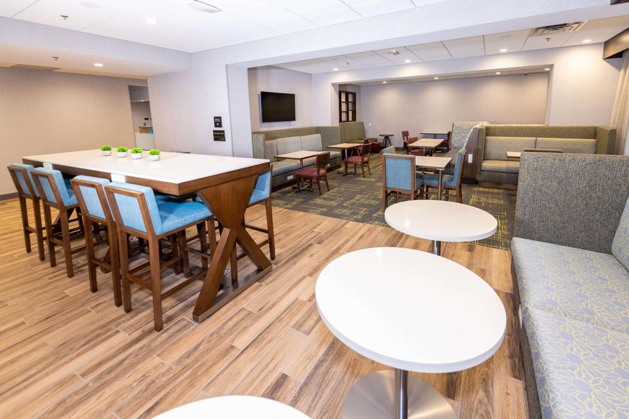 Hampton Inn Selma, Ca Bagian luar foto