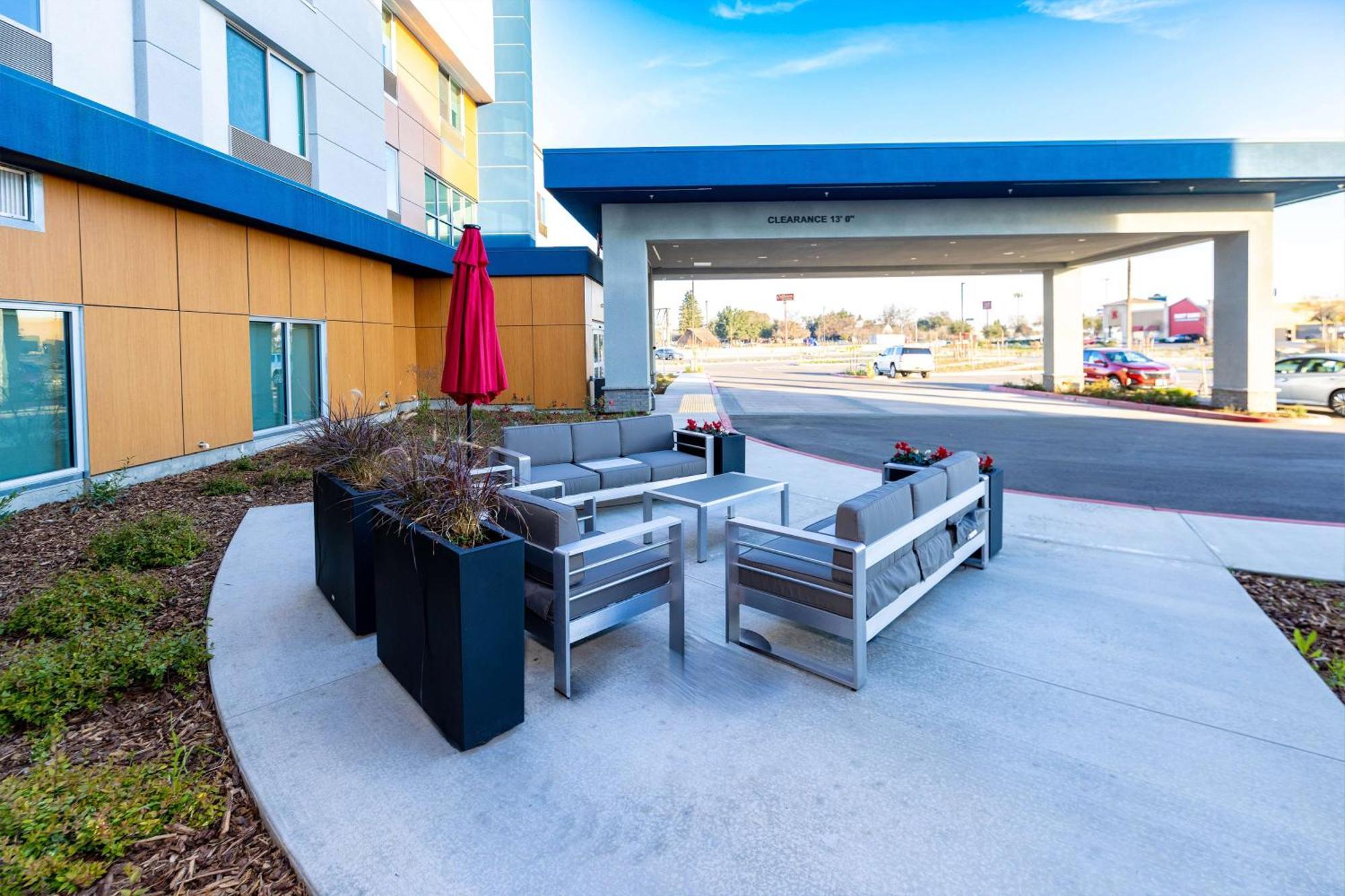 Hampton Inn Selma, Ca Bagian luar foto